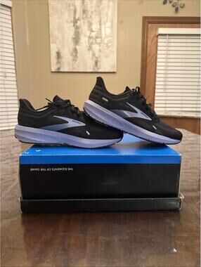 Brooks Womens Launch 9 1203731B060 Black Running Shoes Sneakers Size 9B No Box